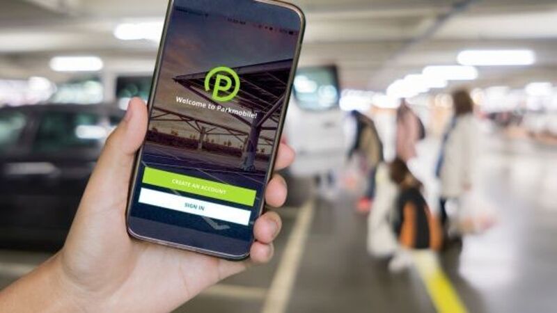 BMW compra Parkmobile