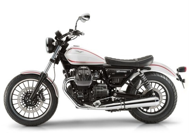 Moto Guzzi V9 V9 Roamer (2016 - 18) (2)