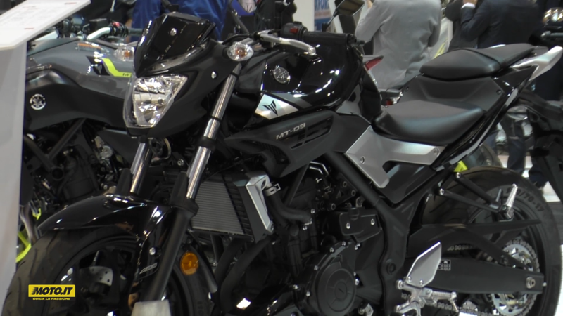 EICMA 2015: il video della Yamaha MT-03