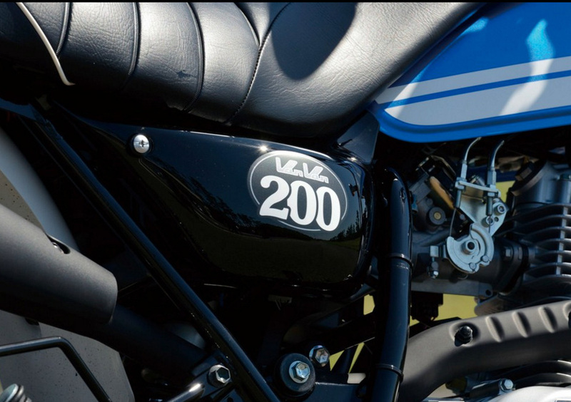 Suzuki Van Van RV 200 Van Van RV 200 (2016 - 17) (7)