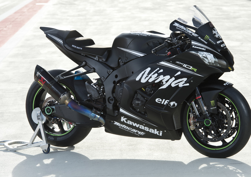 Kawasaki Ninja 1000 ZX-10R Ninja 1000 ZX-10R Winter Edition (2016) (2)