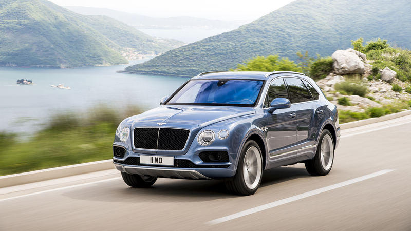 Bentley, una Bentayga alla Pikes Peak