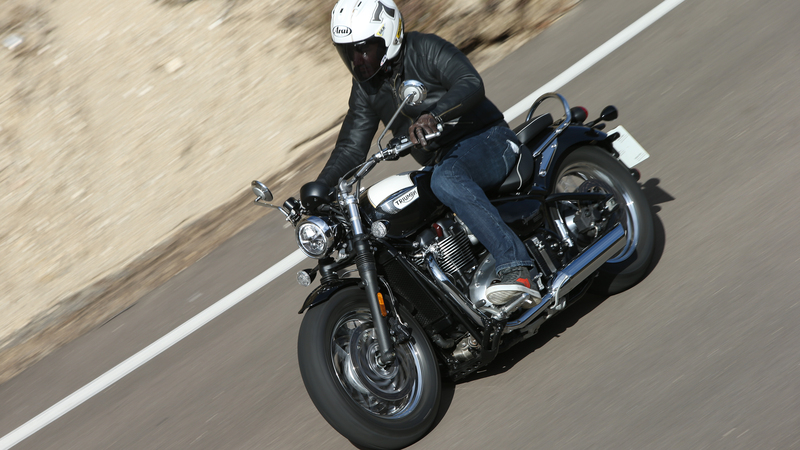 Triumph Bonneville Speedmaster 2018 TEST. In California con l&#039;inglesona