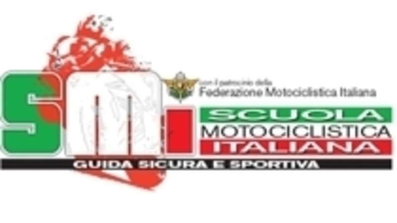 La Scuola Motociclistica Italiana organizza Corsi di Guida in pista con il patrocinio della FMI