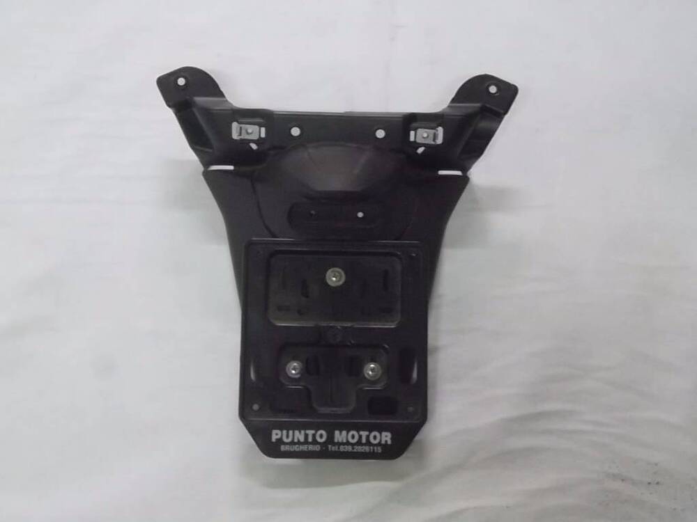 PARASPRUZZO POSTERIORE Piaggio X10