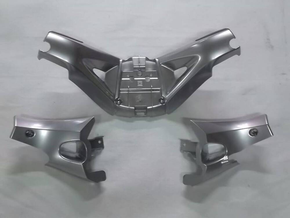 MASCHERINE MANUBRIO Piaggio X10 (2)