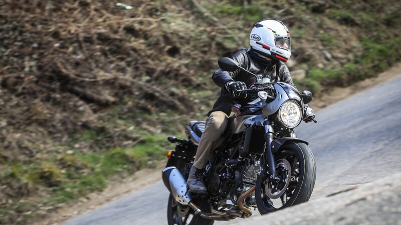 Suzuki SV650X. La caf&egrave; racer di Hamamatsu