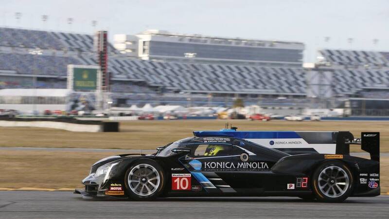 24 Ore di Daytona 2018, pole per Cadillac. Alonso 13&deg;