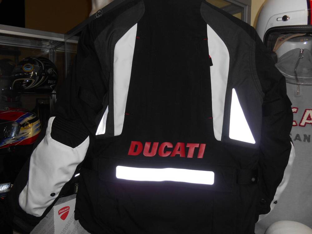 GIACCA UOMO STRADA 13 Ducati (2)