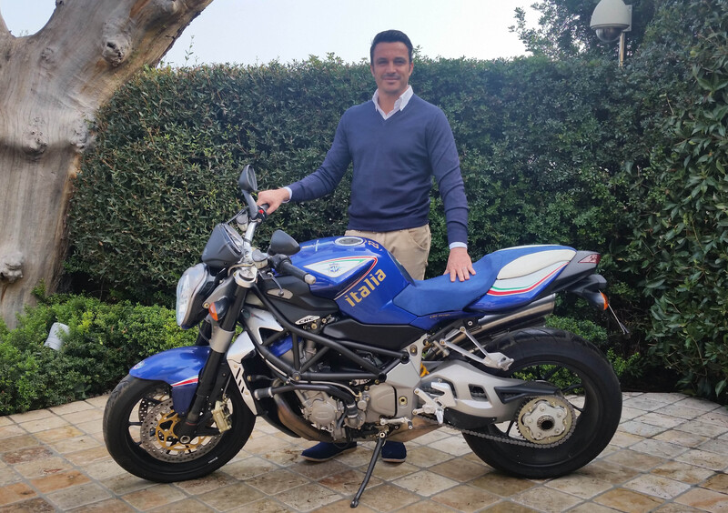 MV Agusta Brutale 910R &ldquo;Italia&rdquo; di Oddo all'asta per beneficenza 