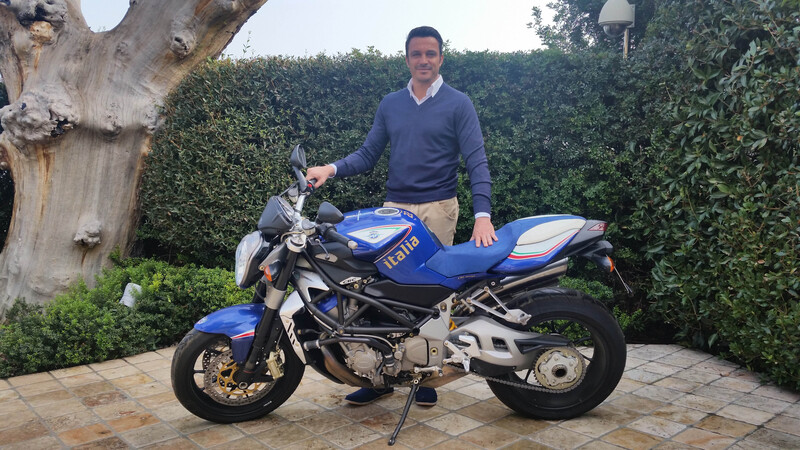 MV Agusta Brutale 910R &ldquo;Italia&rdquo; di Oddo all'asta per beneficenza 
