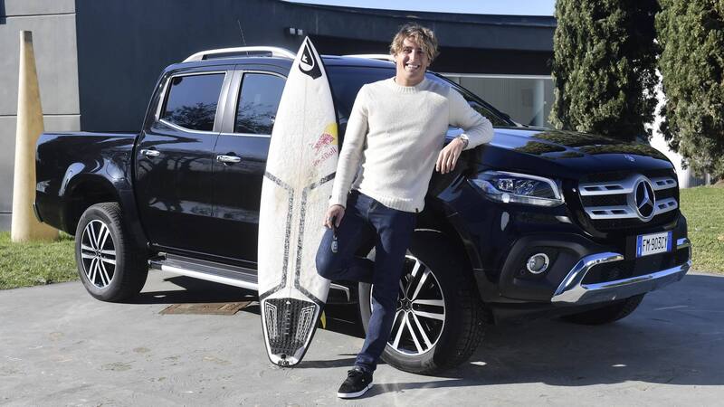 Una Mercedes Classe X per Leonardo Fioravanti, l&#039;italiano stella del surf 