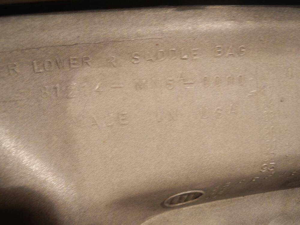 Modonatura post dx Honda Goldwing 1500 - VV (4)