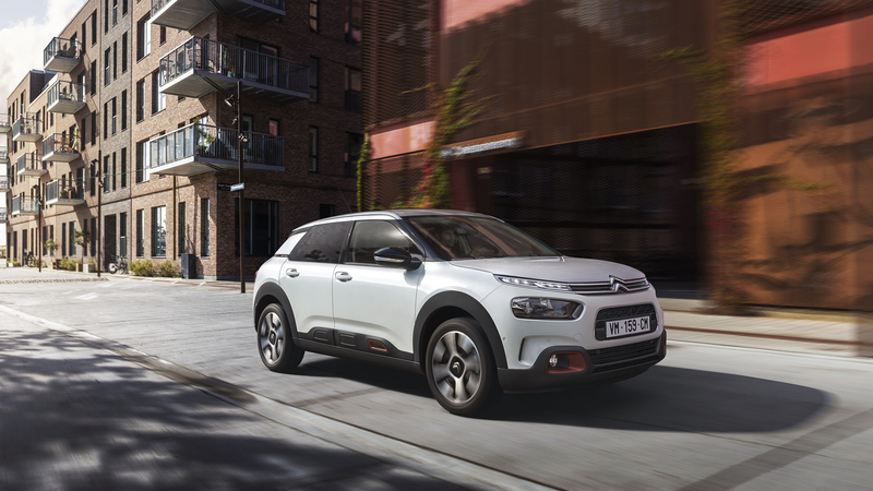 Citroen C4 Cactus restyling, si parte da 17.900 euro