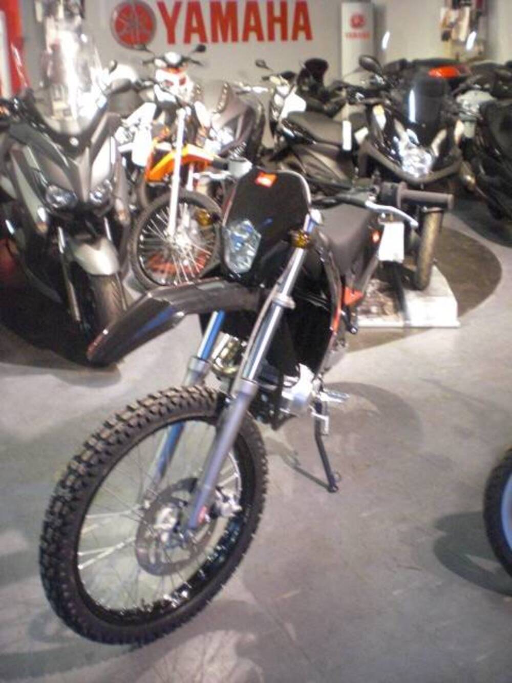 Rieju Marathon 125 Motard A.C. (2011 - 17) (2)