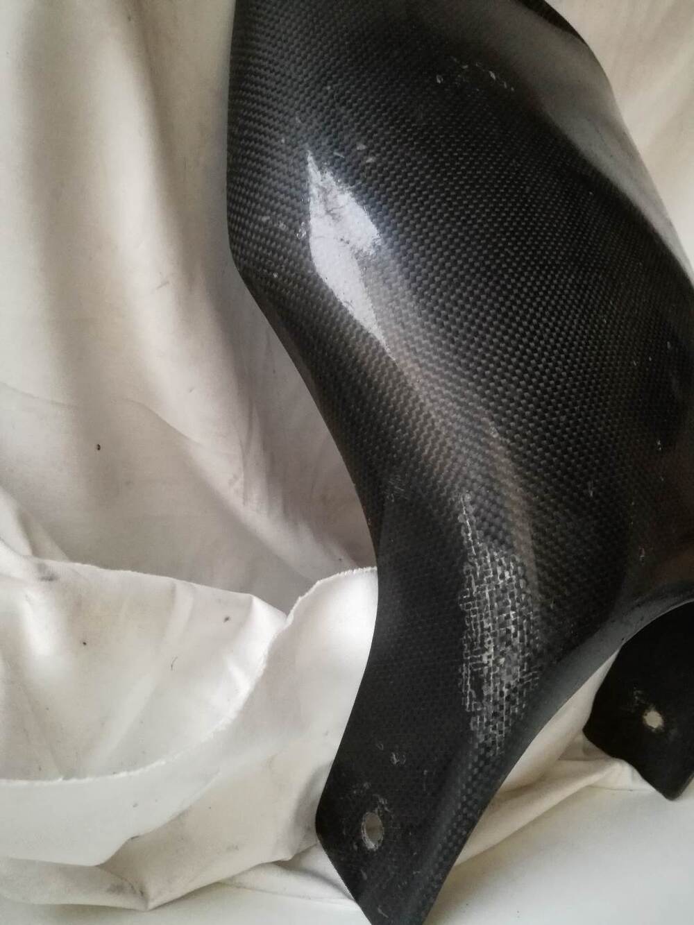 Cupolini Ducati -Triumph in carbonio Puig (7)