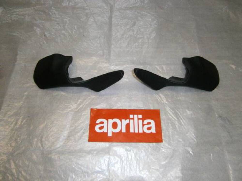 coppia paramani Aprilia