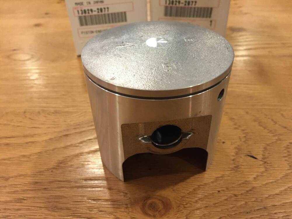 Kit Pistoni Kawasaki Jet Sky JS550