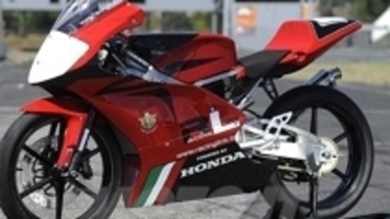 Trofeo MD 250 Moriwaki by Racing Link ai nastri di partenza