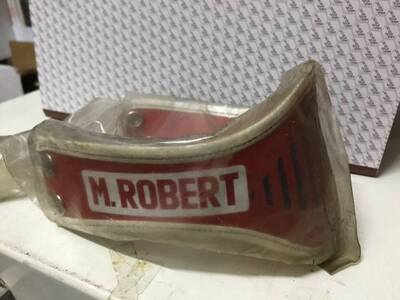 Mascherina M. Robert Mrobert