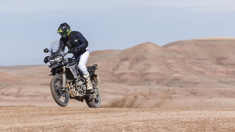 Triumph Tiger 800 XC XR 2018. TEST in Marocco!