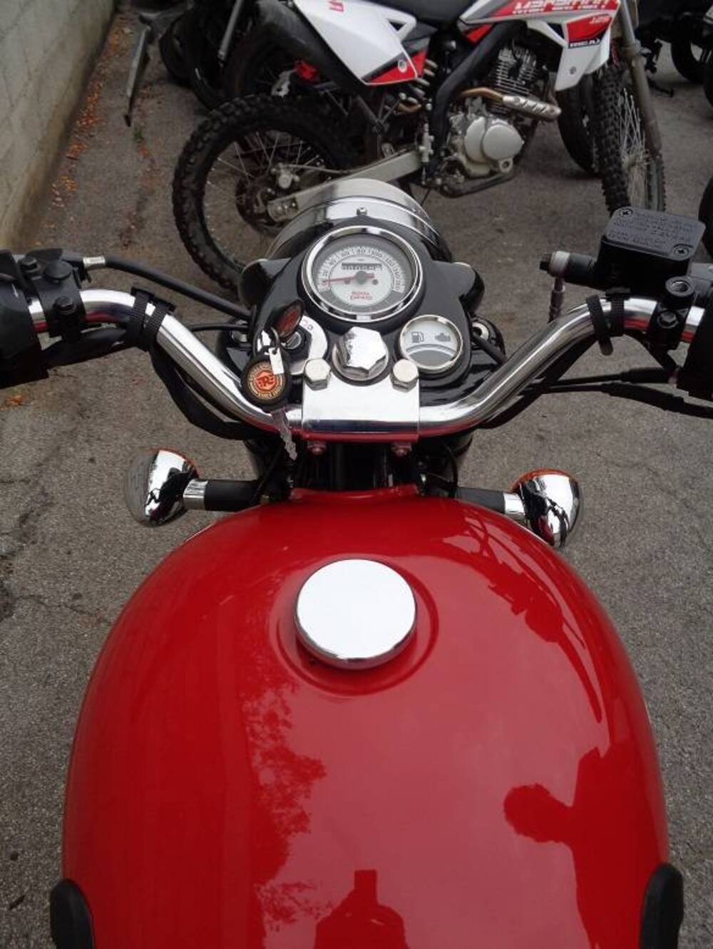 Royal Enfield Classic 500 EFI (2017 - 20) (2)