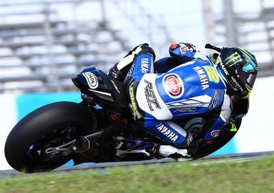 SBK. Riabilitazione a gennaio per il pilota Yamaha Alex Lowes 