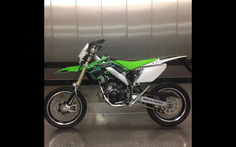 HM CRM F125 X Derapage RR 4t