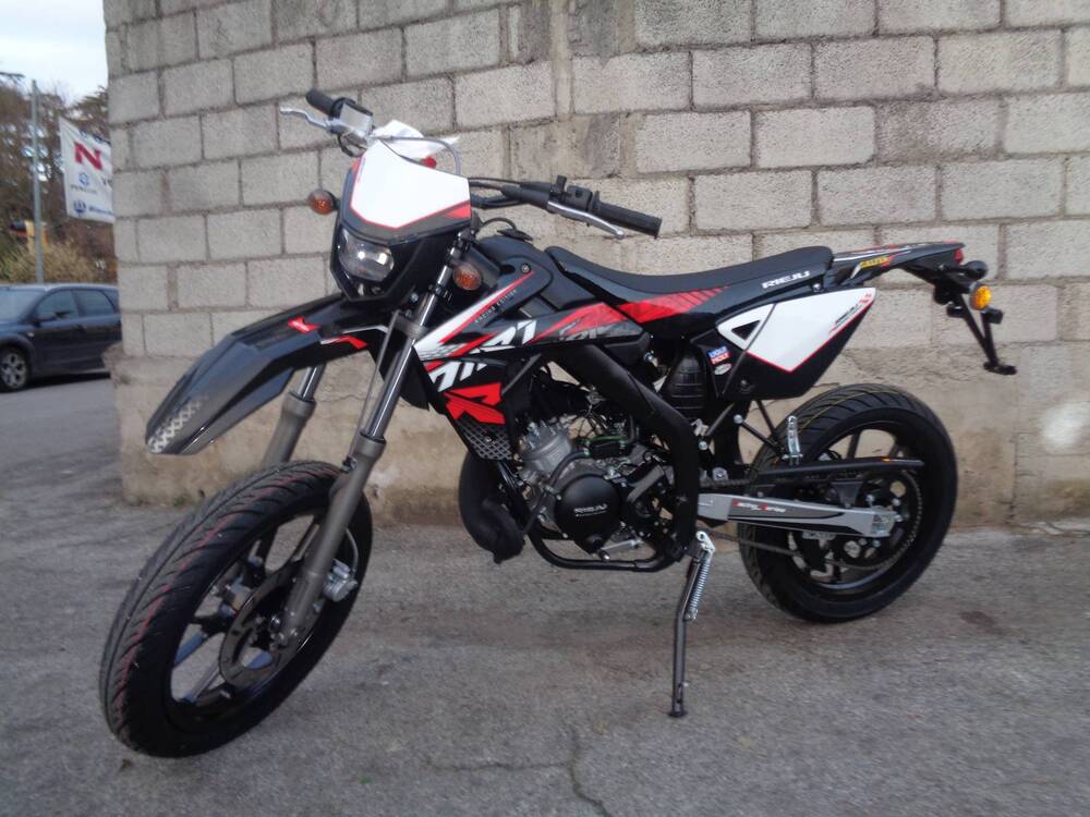 Rieju MRT 50 Motard (2009 - 17) (2)