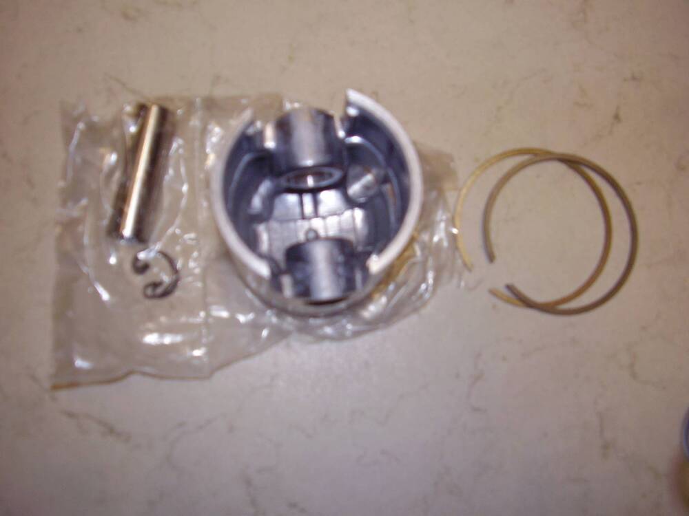 Pistone D.57 vespa prim/ET3 PK 125 Polini Motori (2)