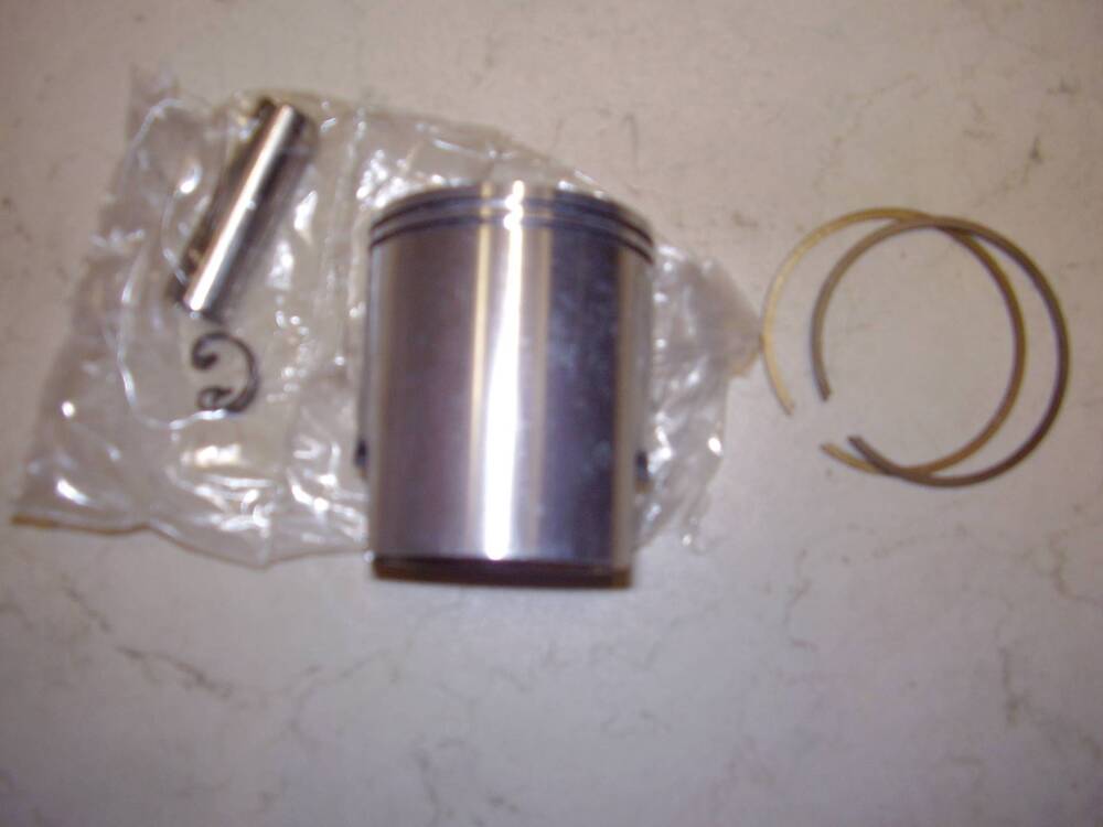 Pistone D.57 vespa prim/ET3 PK 125 Polini Motori (5)