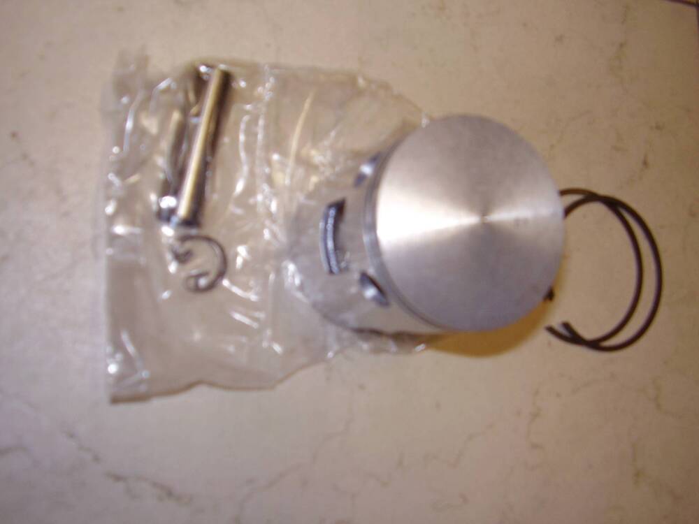 Pistone D.57 vespa prim/ET3 PK 125 Polini Motori (9)