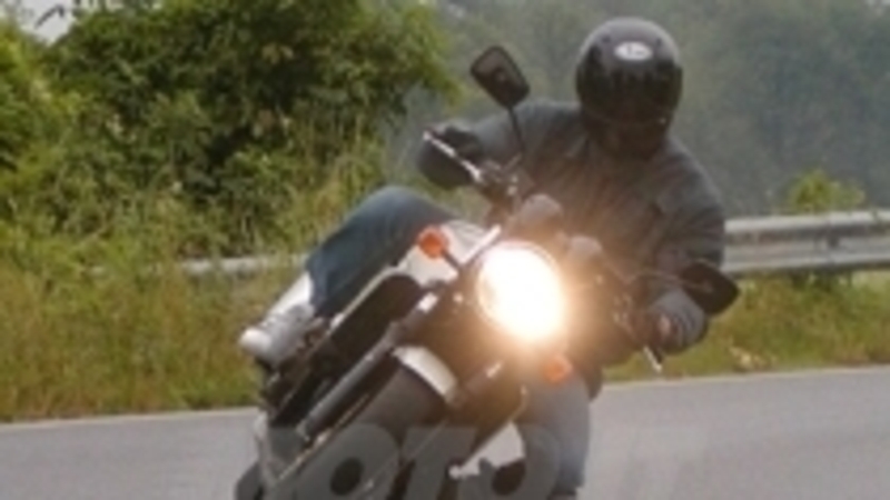 KAWASAKI ZRX 1200