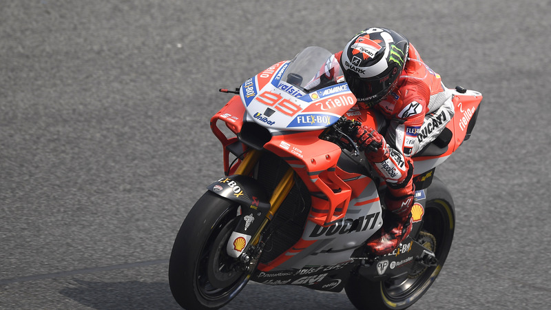 MotoGP test, Day 3. Dovizioso: "Test positivi". Lorenzo: "Test negativi"
