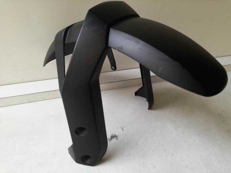 Parafango anteriore Moto Guzzi Stelvio (2)