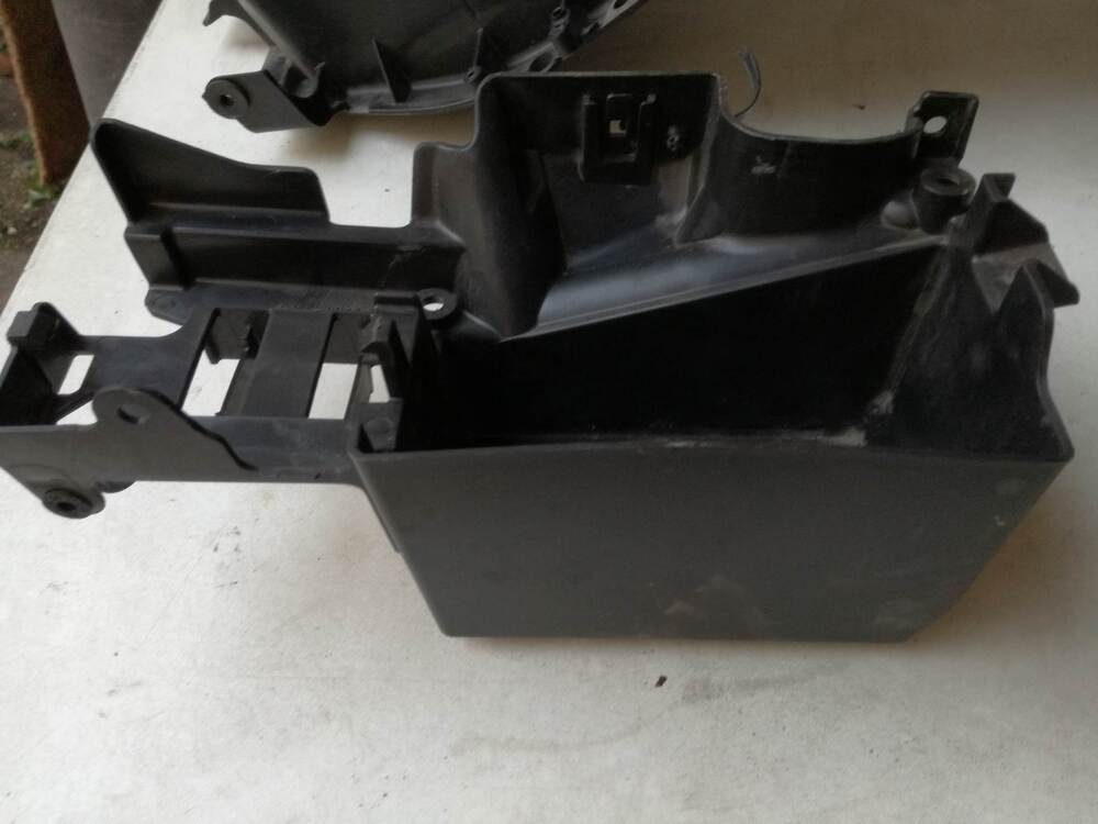 Ricambi vari originali Kawasaki ER-6F 2008 (7)