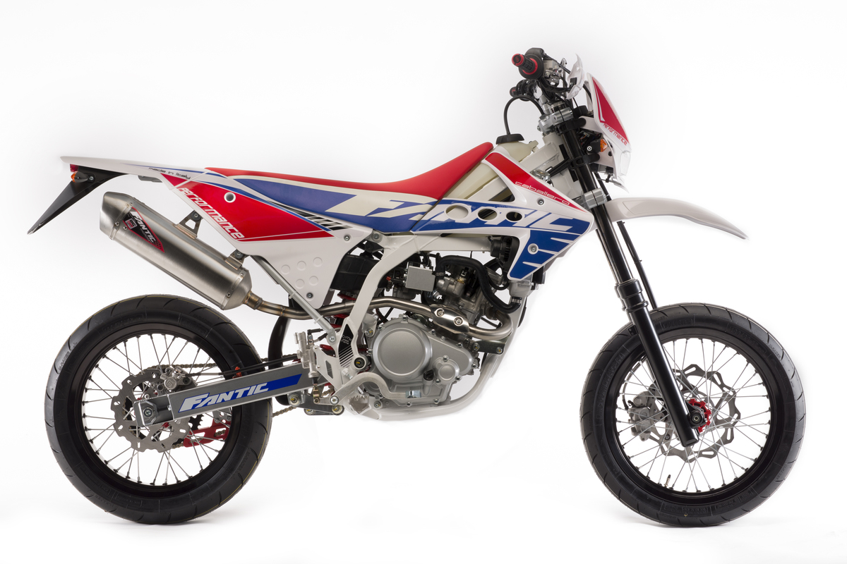 Fantic Motor Caballero 125M Performance 4t (2016)