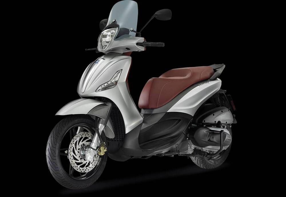 Piaggio Beverly 350 ABS (2016 - 20) (2)