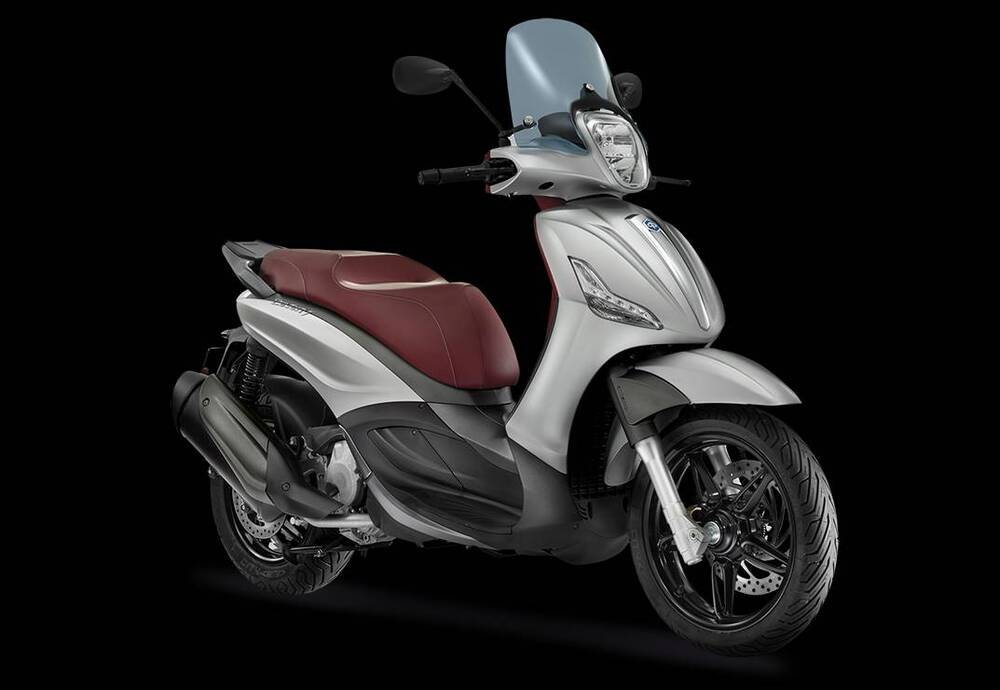 Piaggio Beverly 350 ABS (2016 - 20) (3)