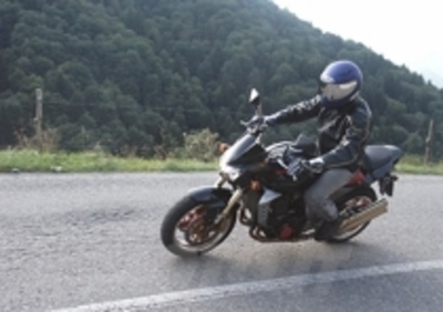 KAWASAKI Z 1000