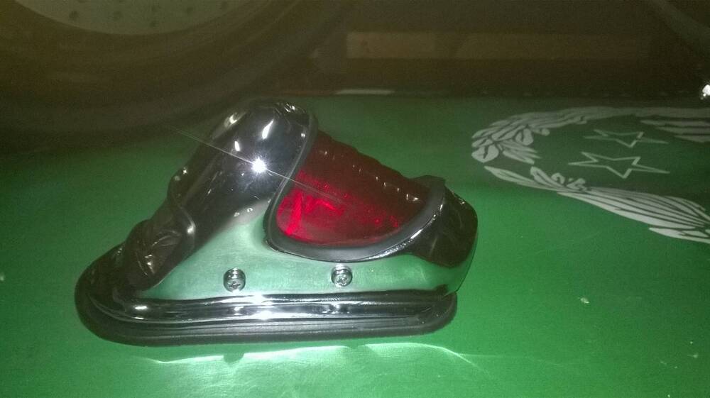 Fanale posteriore Beehive Harley-Davidson