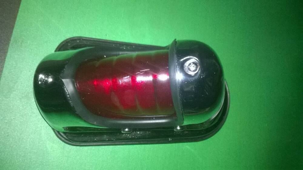 Fanale posteriore Beehive Harley-Davidson (7)