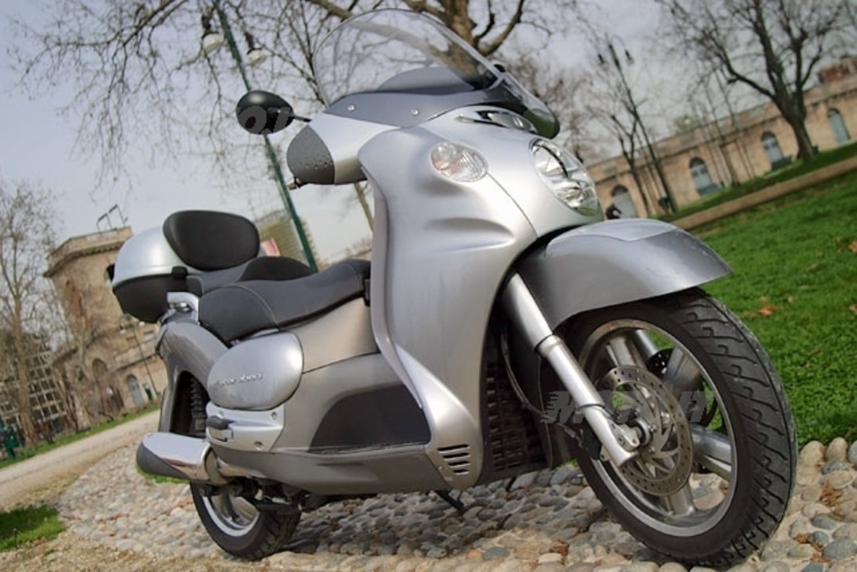 2008 Aprilia Scarabeo 200 Non Parte Aprilia 125 Scarabeo Usato