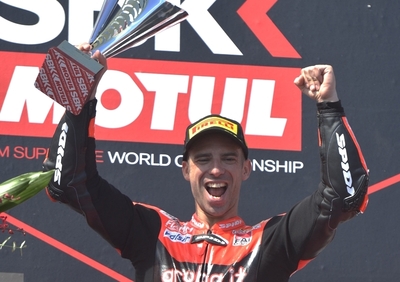 SBK 2018. Melandri si impone anche in Gara-2 a Phillip Island