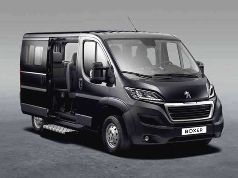 Peugeot Boxer Furgone 330 2.0 BlueHDi/110CV FAP PC-TN Combi Comfort