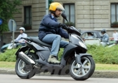 APRILIA Sportcity 125 / 200