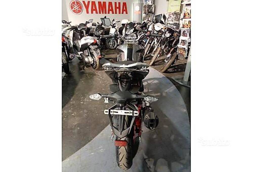 Senke Naked 125 SK (2017 - 20) (3)