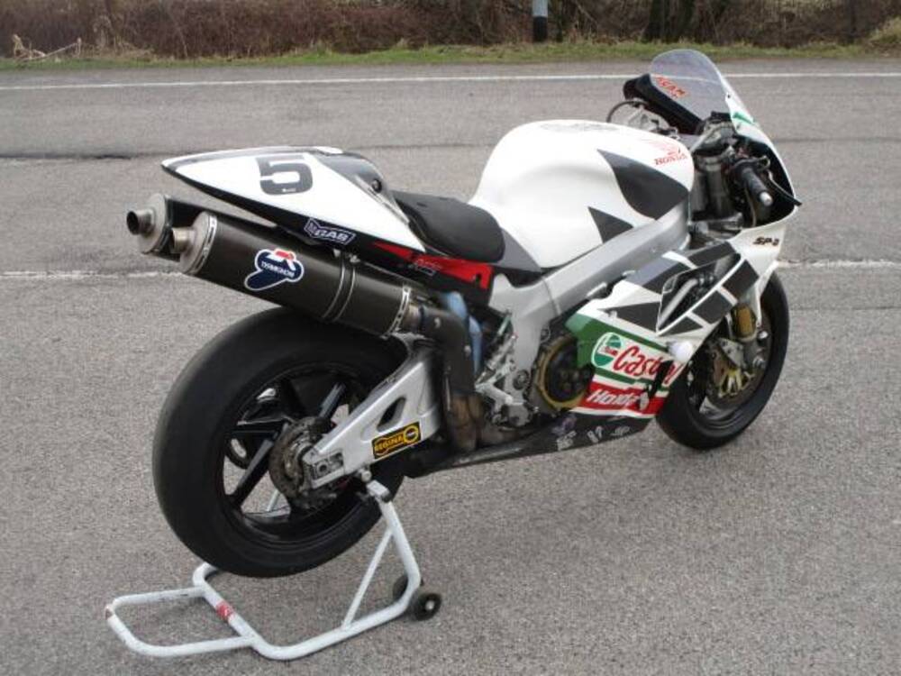 Honda VTR 1000 SP-2 (2002 - 06) (5)