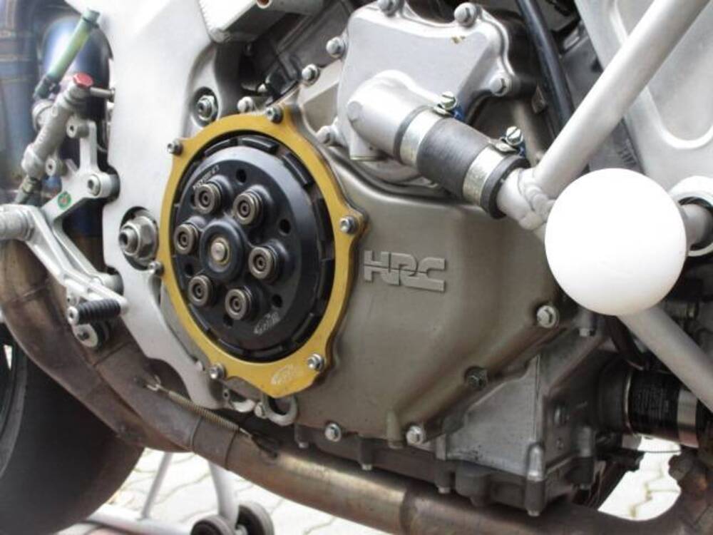 Honda VTR 1000 SP-2 (2002 - 06) (11)