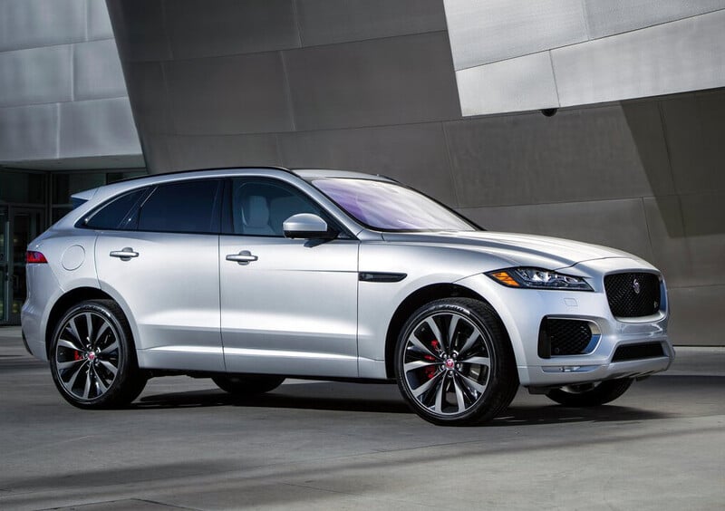 Jaguar F-Pace (2015-->>) (38)